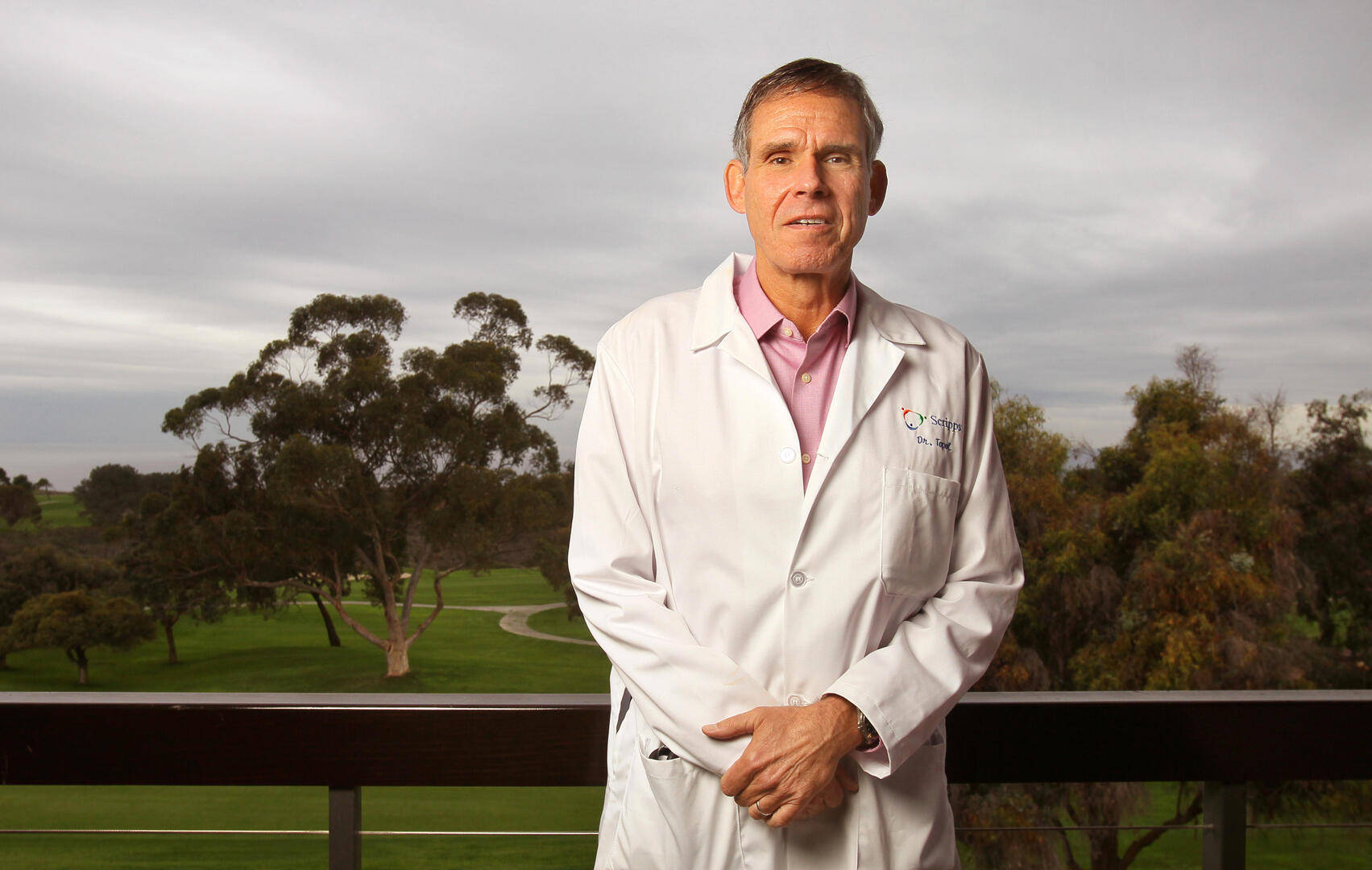 Portrait of cardiologist Eric Topol at the Scripps Translational Science Institute.